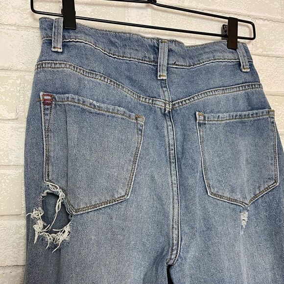 Urban Outfitters UO BDG Destroyed High Waisted Mom High Rise Jeans 27 - Picture 5 of 7